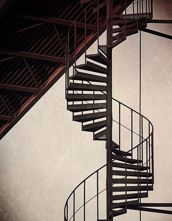Upstairs / © LEX 2014